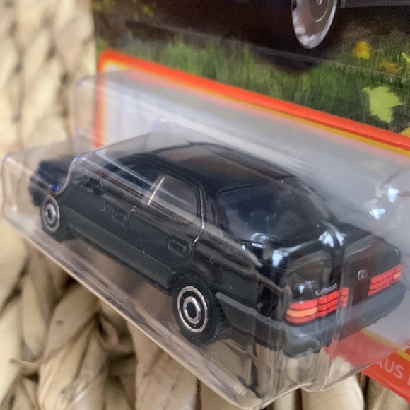1994 Lexus LS400 Matchbox MB1229 90s Diecast Metal Car 2024 Toyota MB26 MB1229 - Picture 5 of 6